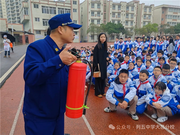 1762577377706988.jpg mmexport1762560704175.jpg