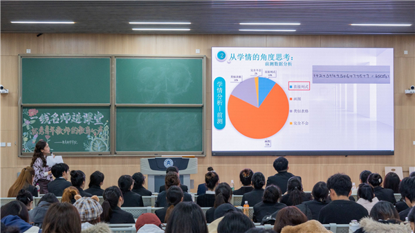 1762582408539916.jpg 胡雨佳3.jpg