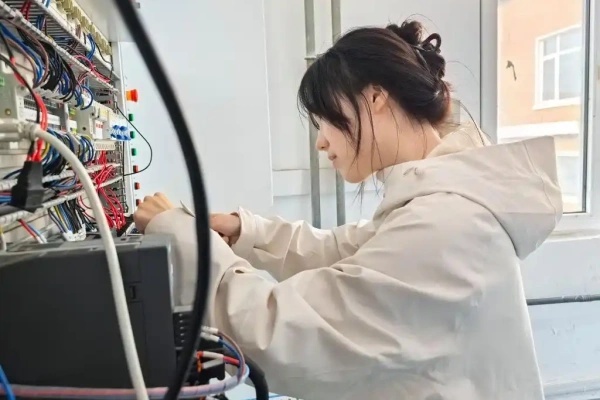 1762617574632830.jpg 4.jpg