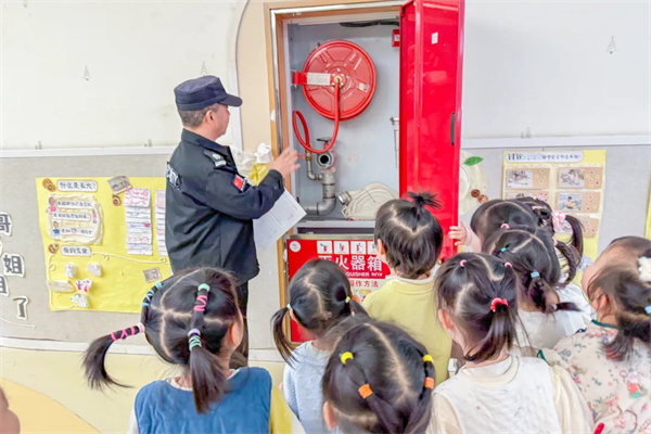 1762741356508919.jpg 20251107_232859_123.jpg