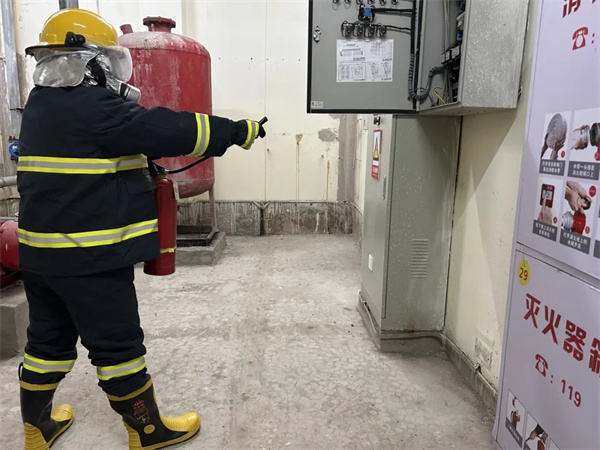 1762825086858495.jpg 20251110_212840_445.jpg