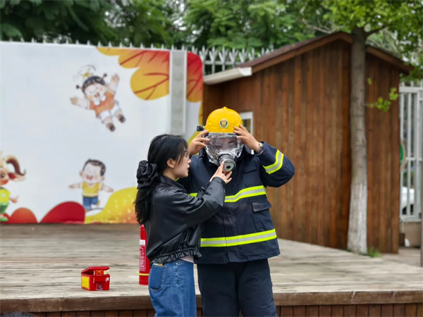 1762825098259260.jpg 20251110_212840_446.jpg