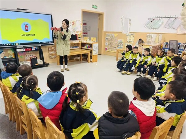 1762840308526422.jpg 640.jpg