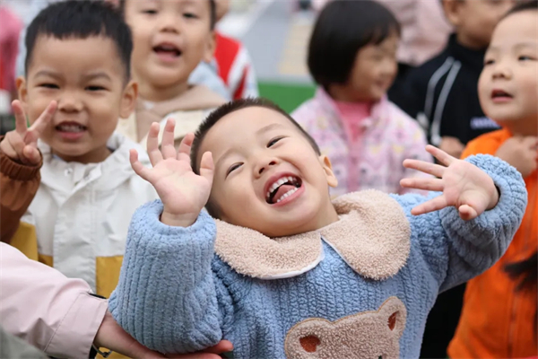 1762845546548264.jpg 20251110_212254_330.jpg