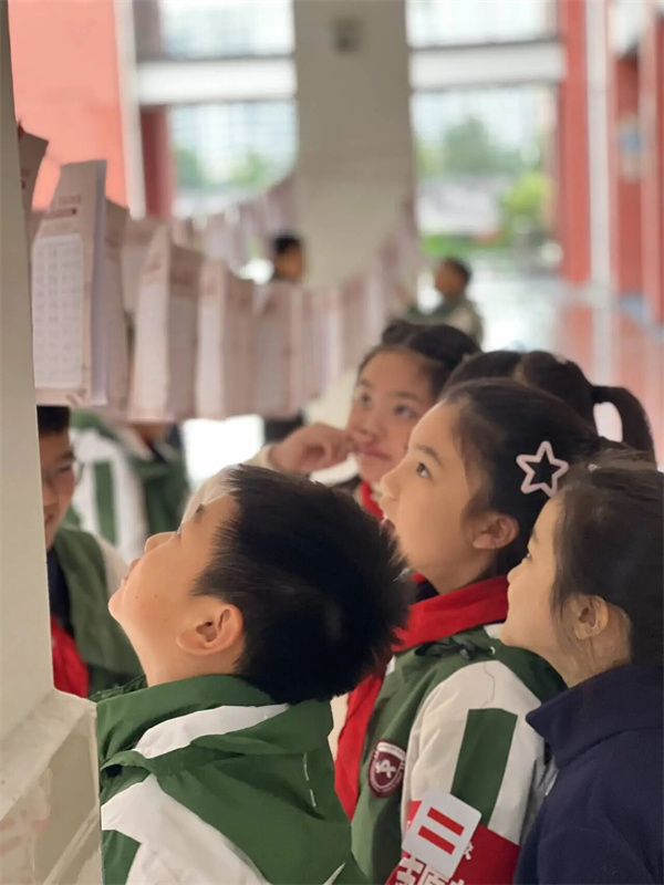 1762915632215993.jpg mmexport1762863049853.jpg