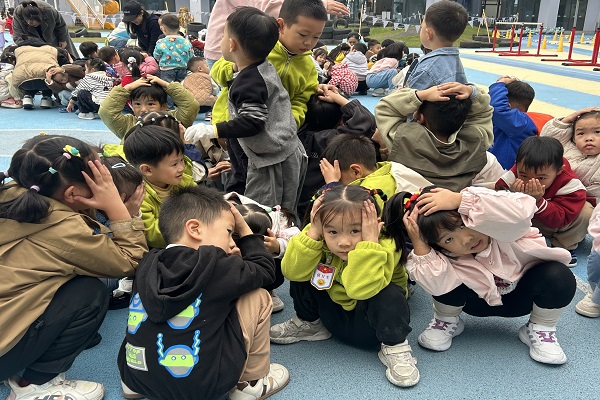 1763023817207722.jpg 清点人数.JPG