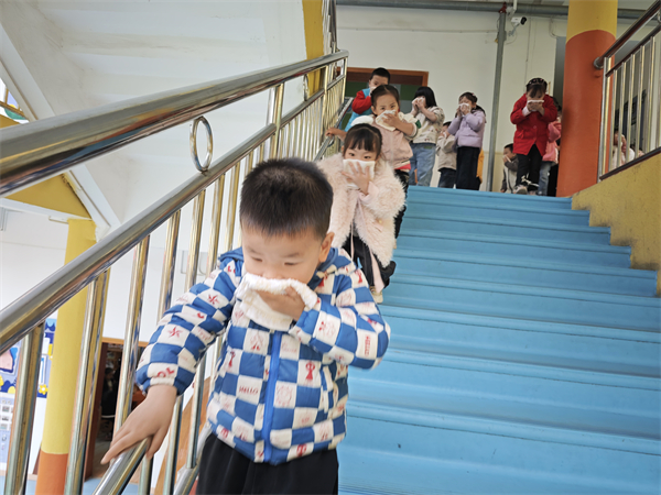 ����פͯ��  ��ȫ��ͯ�� (3).jpg