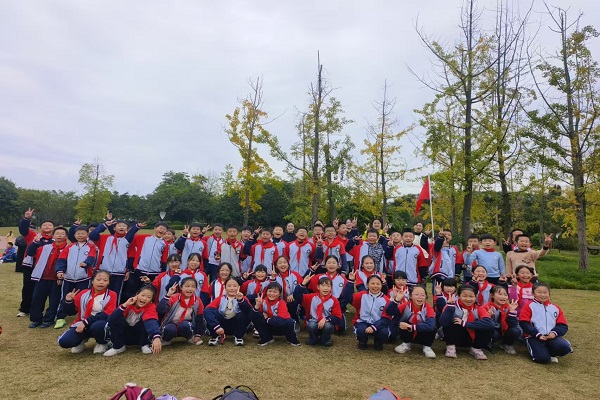 1763111142605089.jpg 微信图片_20251113211302_676_7.jpg