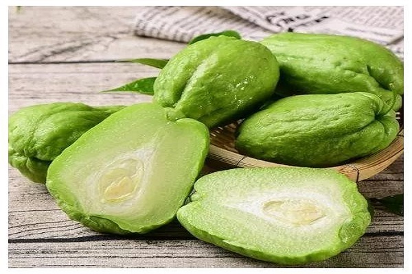 1763301143772369.jpg 安全员夏鹏讲解灭火器.jpg