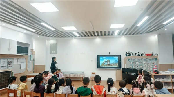 1763344884899510.jpg 20251116_222437_002.jpg