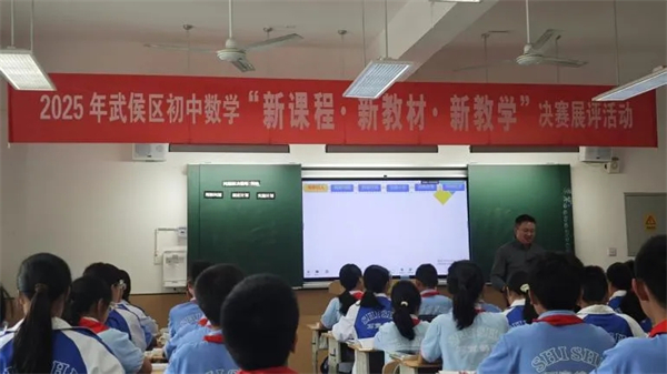 1763346450922874.jpg 20251114_220518_010.jpg