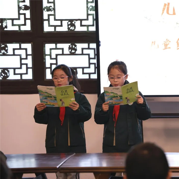 1763349339271098.jpg 20251116_225114_016.jpg