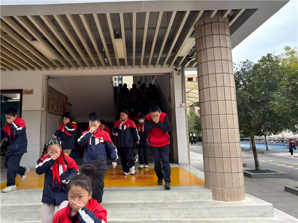 1763369755493600.jpg 283839a68789b1ffa0107d1feba62fdf.jpg