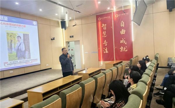 1763429256470020.jpg 20251117_225946_178.jpg