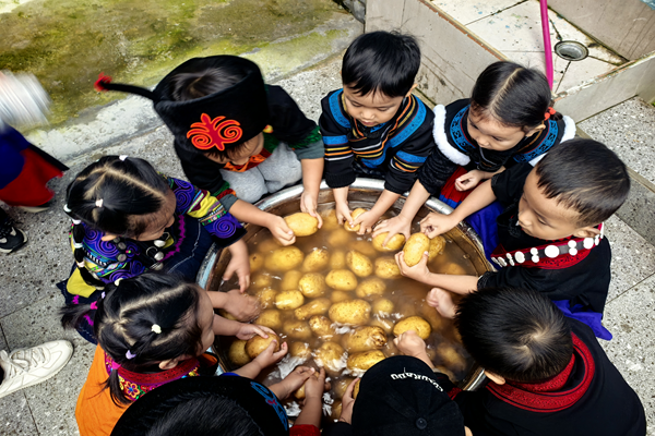 1763456988929977.png 123.png