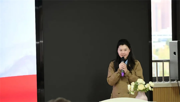 1763690553265011.jpg 20251120_230431_201.jpg