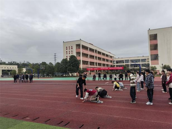 1763701633673927.png 图片1.png