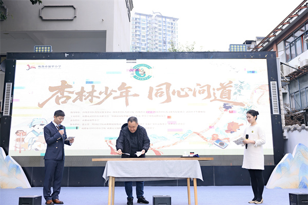 1763949413652504.jpg 01.JPG