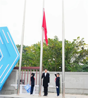 1763963849154486.jpg 20251123_183601_003.jpg