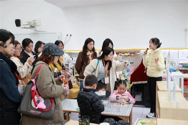 1763965108832521.jpg 20251121_234234_016.jpg