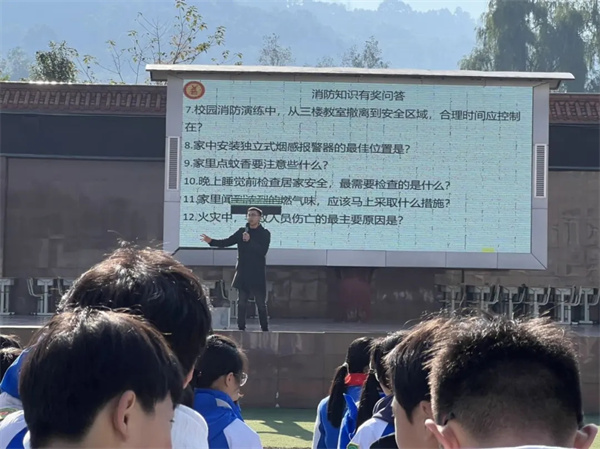 1764032974244396.jpg 20251124_223828_003.jpg