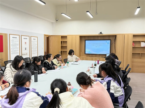 1764120531499995.jpg 20251125_215819_050.jpg