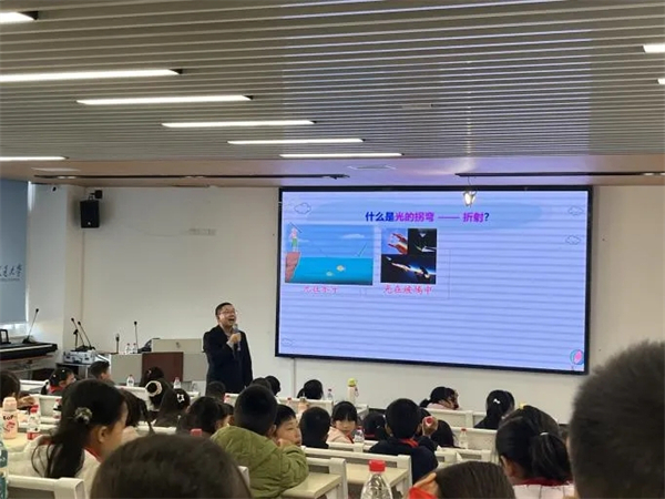 1764120590831018.jpg 20251125_234023_105.jpg