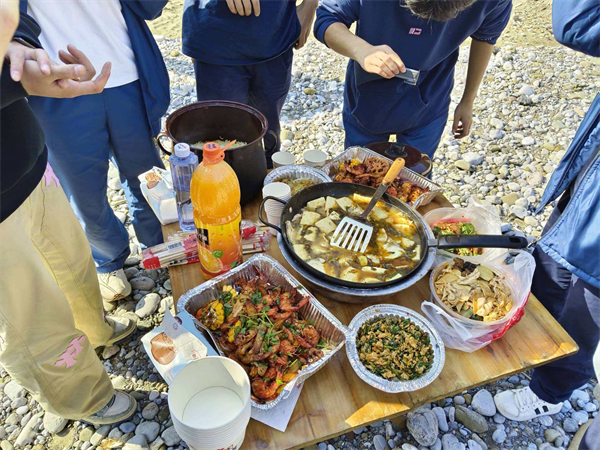 1764122412859702.png 图片18.png