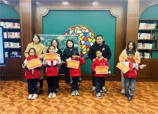 1764123401916566.jpg 20251125_233547_030.jpg