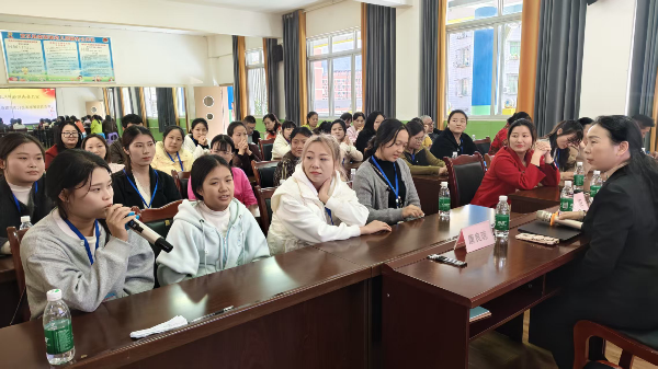 1764128017431256.png 1000001404.png