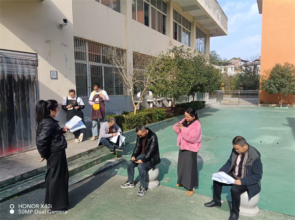 1764145417926592.jpg 校长讲话.jpg