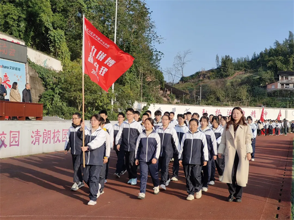 1764229101824926.png 640.webp (2).png