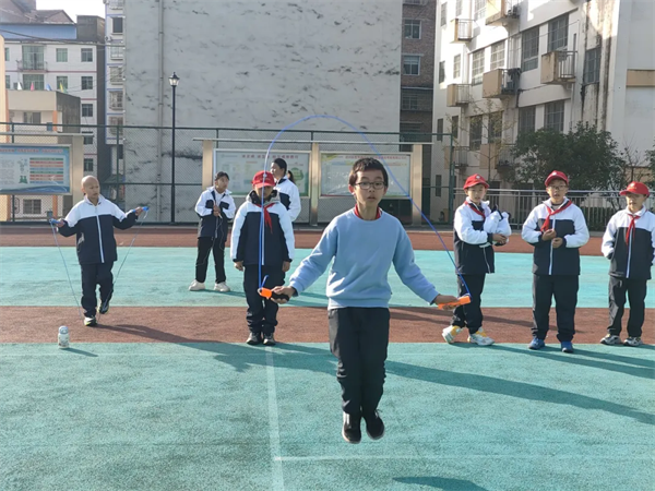 1764229124837444.png 640.webp (6).png