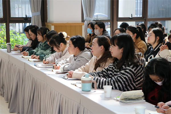 1764235285414513.jpg AI培训 (2).JPG