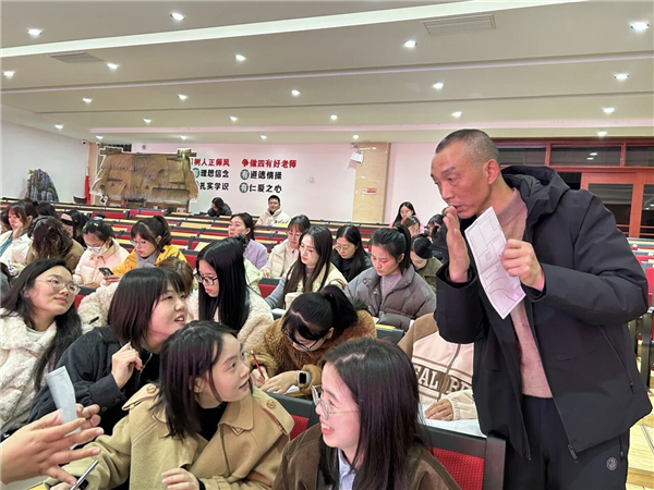 1764290774658485.jpg mmexport1764246480357.jpg