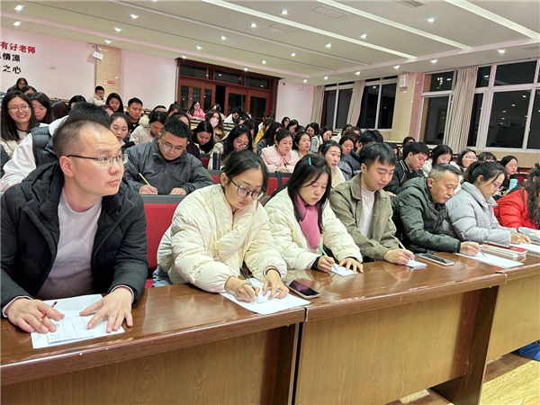 1764290786575074.jpg mmexport1764246496173.jpg