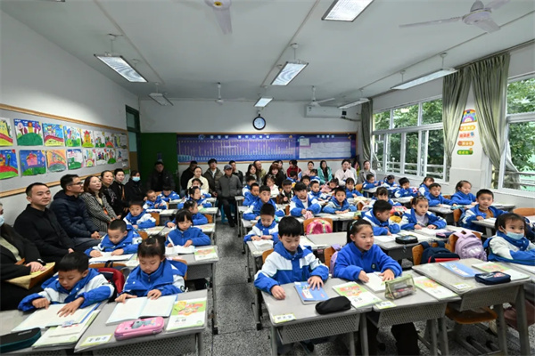 1764292536379047.jpg 20251127_225228_358.jpg