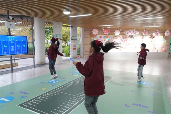 1764322851216299.jpg 20251128_173835_007.jpg