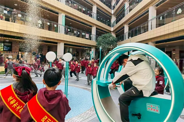 1764322906190495.jpg 20251128_173835_014.jpg