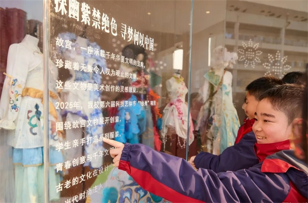 1764322919881151.jpg 20251128_173835_016.jpg