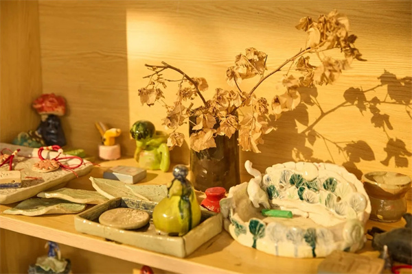 1764322948419191.jpg 20251128_173835_020.jpg