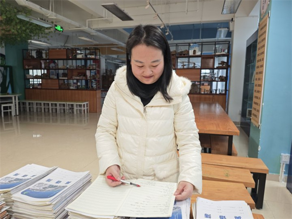 1764346976953323.jpg 2.jpg