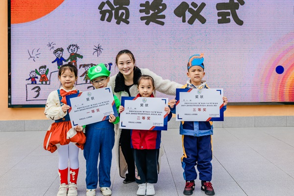 1764384803754447.jpg 27e3a252178c2167372158fcde645599.jpg