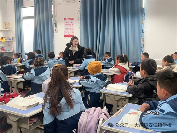 1764467761855900.jpg mmexport1764460804009.jpg