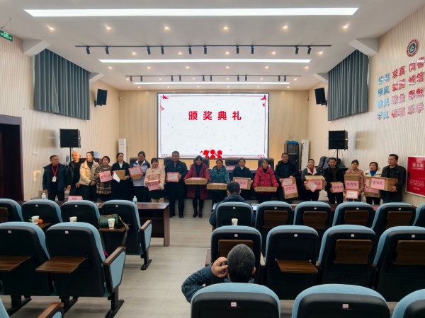 1764578413247864.jpg C15F3C9E9386D5A22E46DFF181AC30C0.jpg