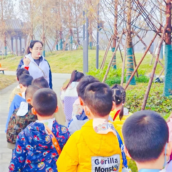 1764578497844334.jpg 20251130_203925_323.jpg