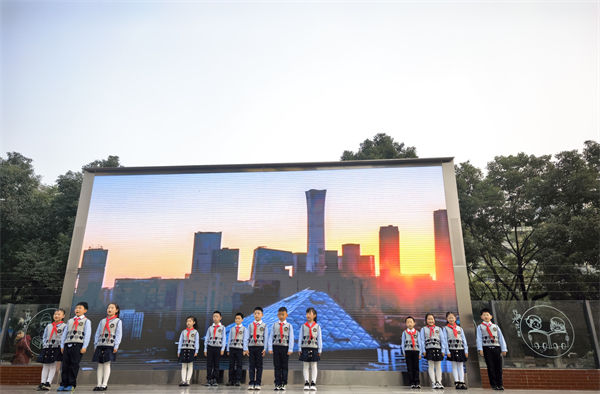 1764578609456429.jpg 5.jpg