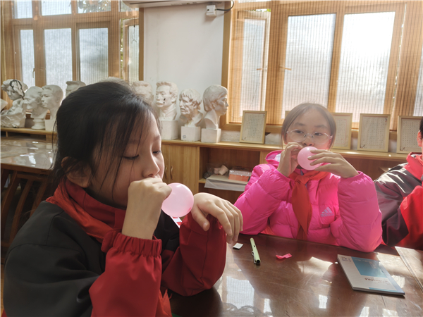 1764580157899589.jpg 8.jpg