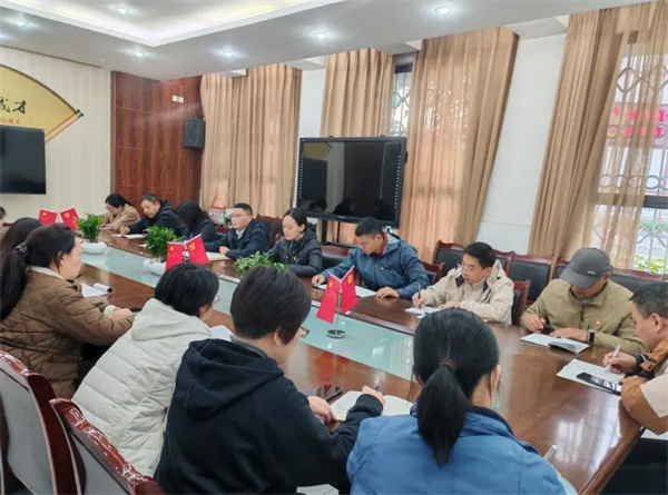 1764639970110341.jpg 20251201_232236_037.jpg