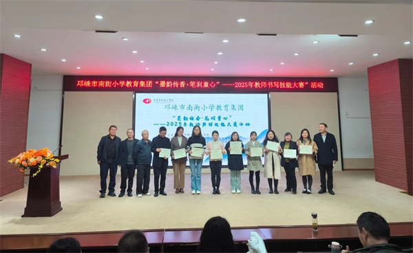 1764640492712787.jpg mmexport1764580513716.jpg